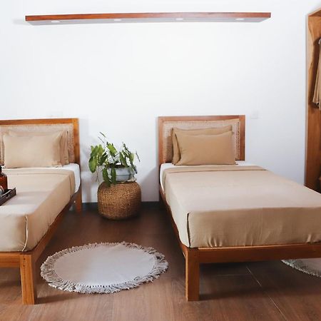 ホテル Roots Retreat ウナワトゥナ 部屋 写真